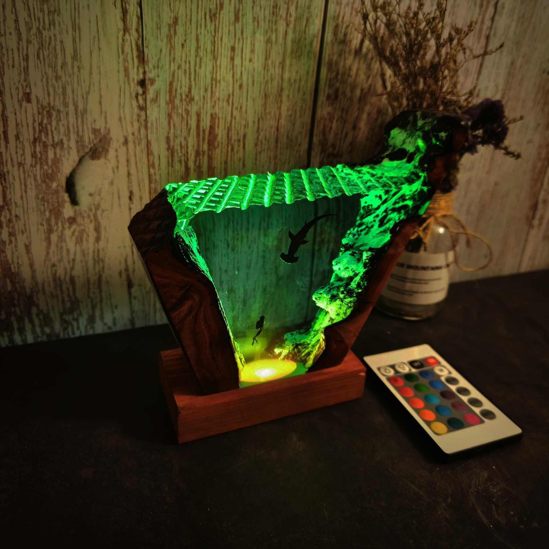 Ornamento Luminoso de Tubarão- - Resin Art Wedding Gift avaliação e preço